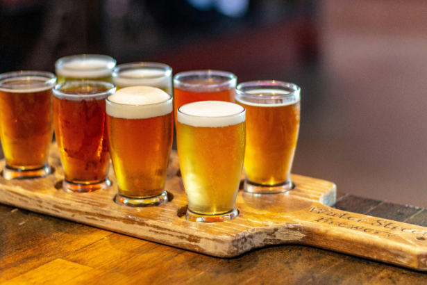 Descubra com Kelsem Ricardo Rios Lima os melhores rótulos de cervejas artesanais que conquistam apreciadores pelo mundo.
