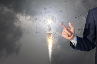 Alfredo Moreira Filho evidencia como o aprendizado cotidiano se torna motor essencial da inovação dentro das empresas.